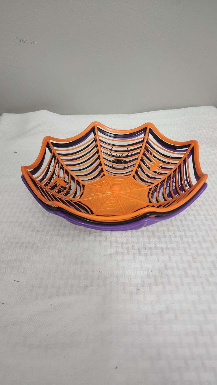 Set of 3 Halloween Spider Web Plastic Candy and Fruit Baskets in Orange, Purple,